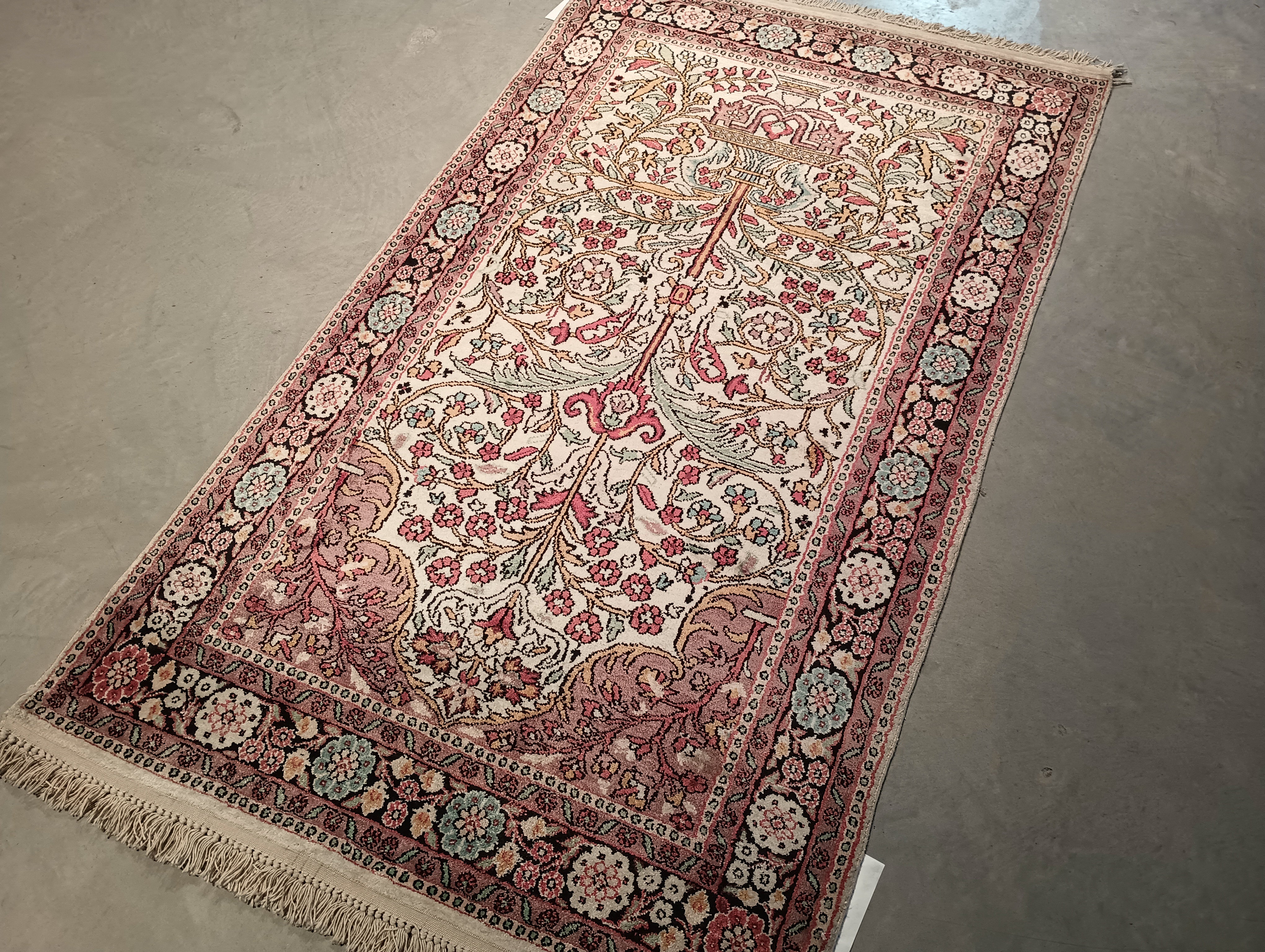 3X5 Tabriz Silk rug Nain, Kashmir Silk Rug