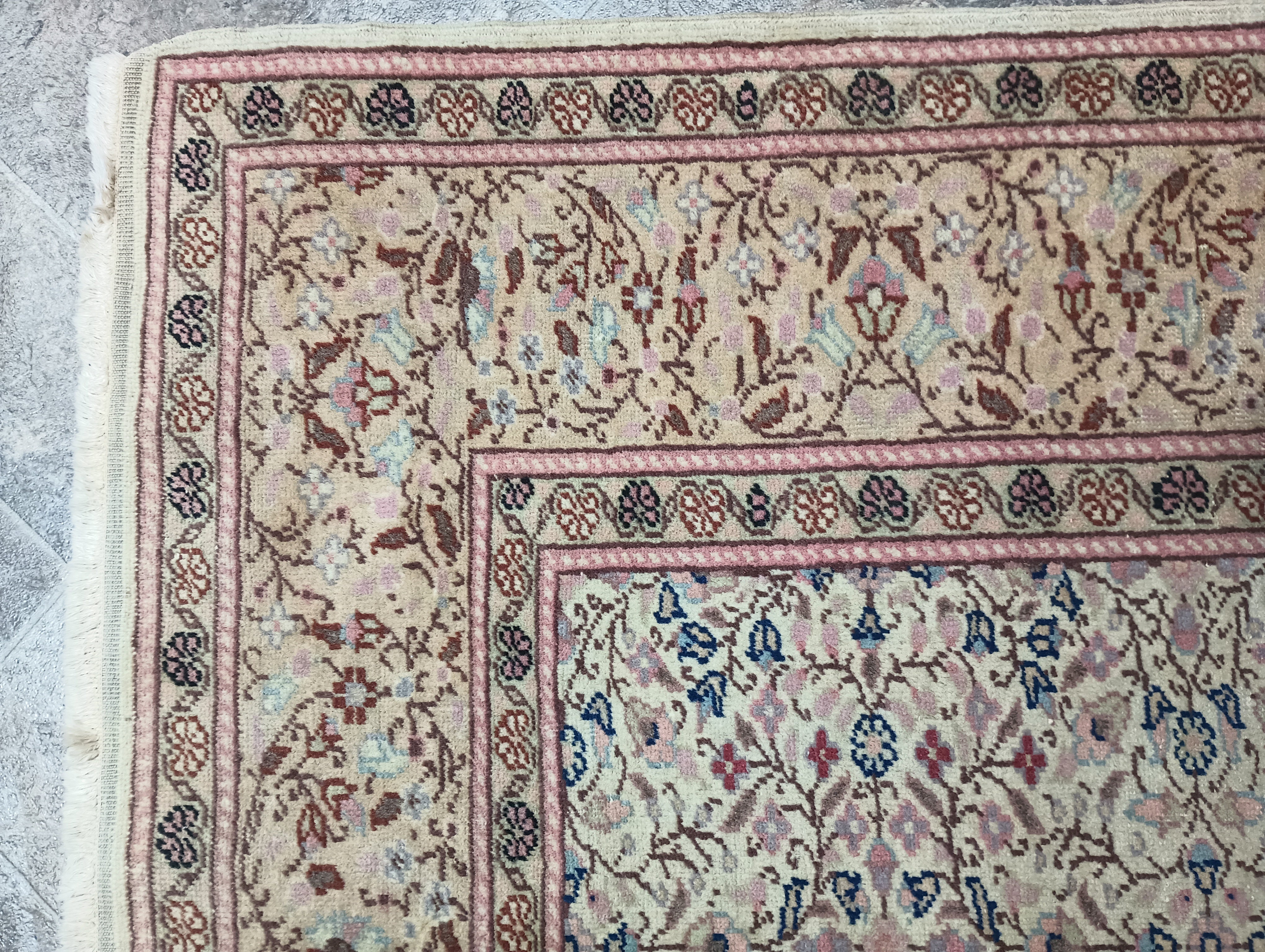 7' x 10' Semi- Antique Turkish Qaisari Rug #F-6290